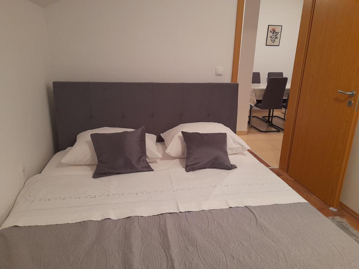 Apartments Lotus Sukošan 外观 照片