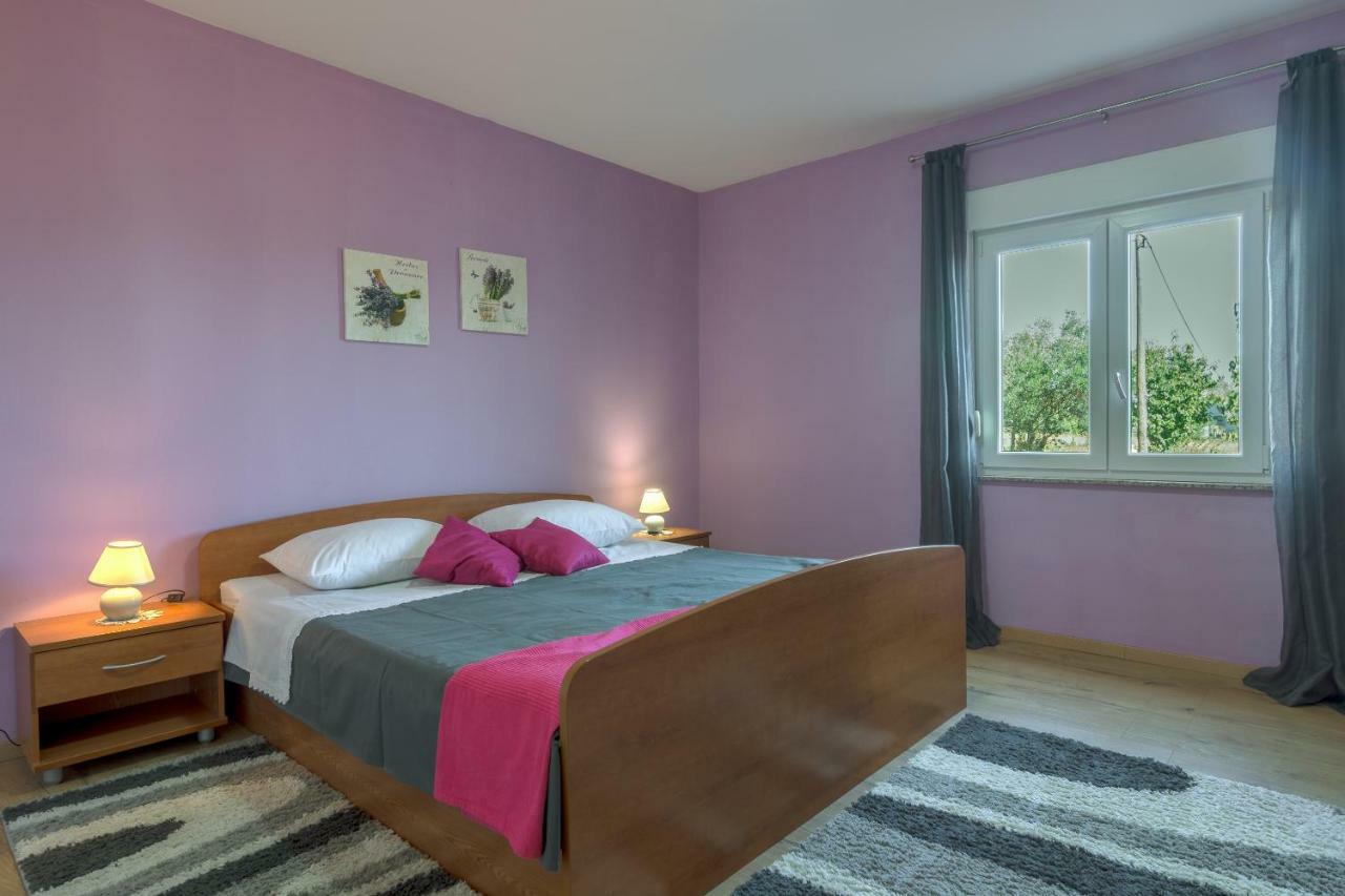 Apartments Lotus Sukošan 外观 照片