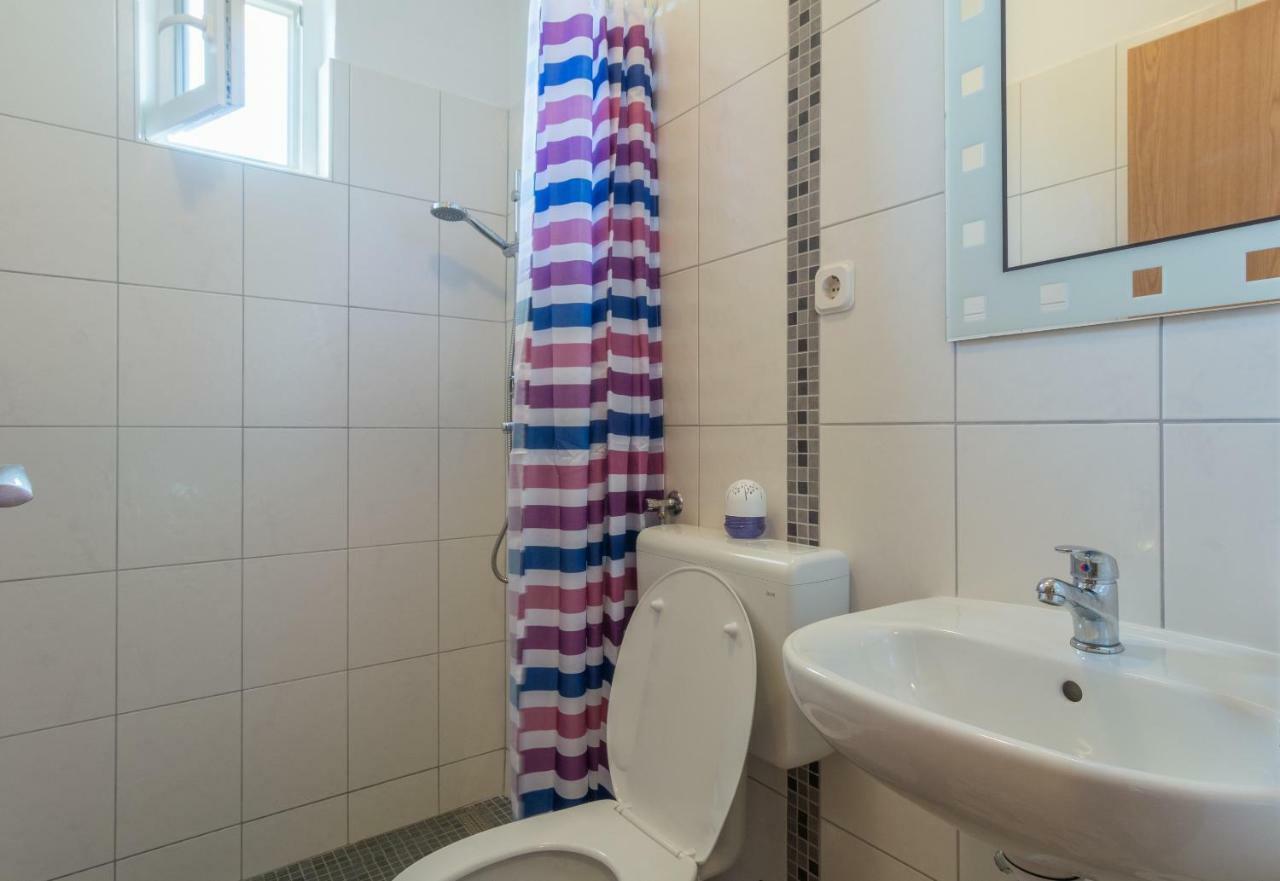 Apartments Lotus Sukošan 外观 照片