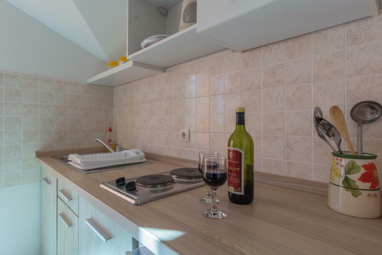 Apartments Lotus Sukošan 外观 照片